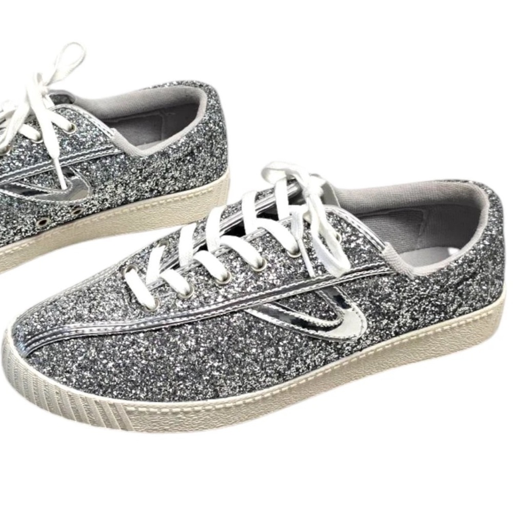 Tretorn Women’s Silver Glitter Classic Nylite Athletic Shoes Size 7.5 Sneakers